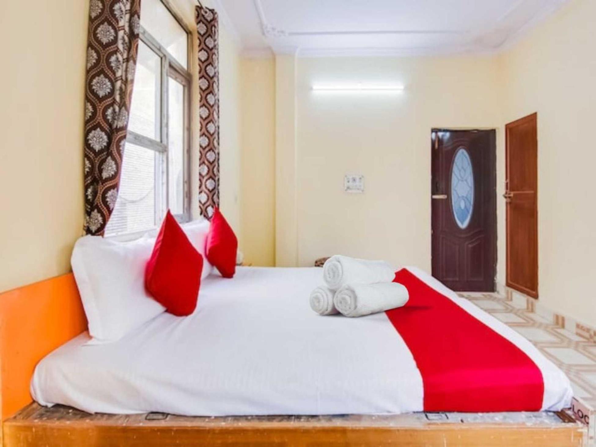 Hotel O Smart View New Delhi Ngoại thất bức ảnh